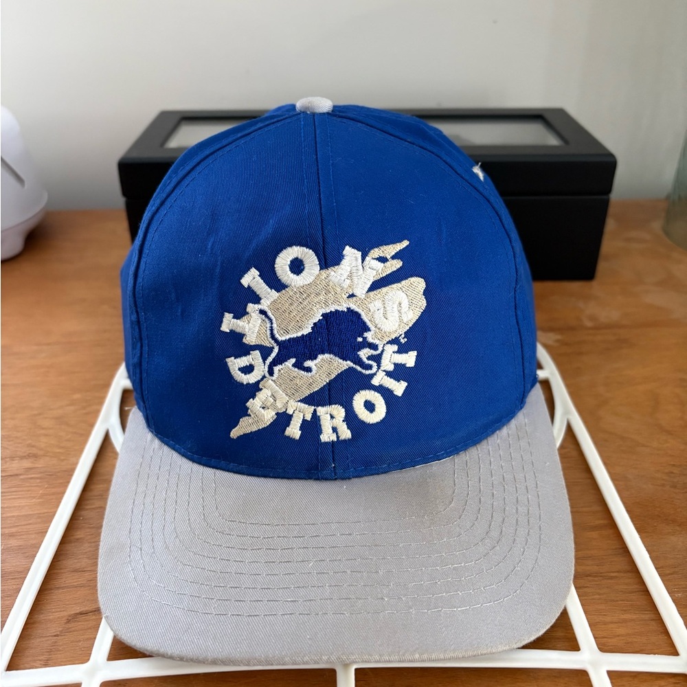 RARE Retro Detroit Lions with Embroidered Logo